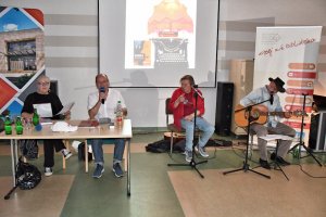 img (4)