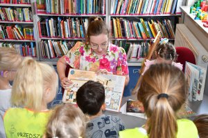 Na zdjęciu dzieci w czasie zajęć