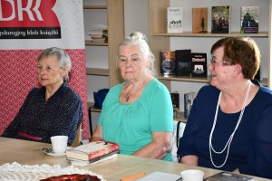 Na zdjęciu członkowie klubu.