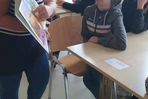 Na zdjęciu dzieci w czasie zajęć