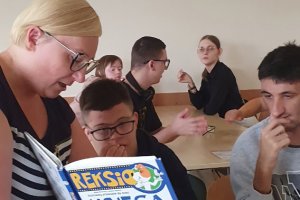 Na zdjęciu dzieci w czasie zajęć