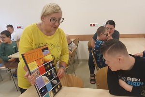 Na zdjęciu dzieci w czasie zajęć