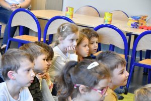 Na zdjęciu dzieci w czasie zajęć