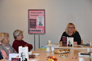 Na zdjęciu członkowie klubu.