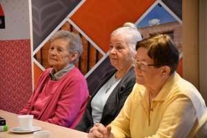 Na zdjęciu członkowie klubu.