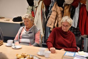 Na zdjęciu członkowie klubu.