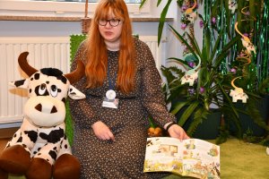 Na zdjęciu dzieci w czasie urodzin