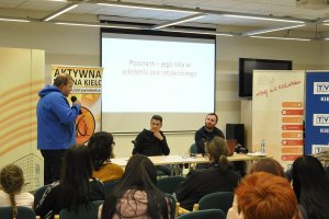 Projekcja filmu dokumentalnego „Fuks” (07.03.2019)