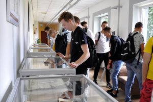 Najstarsze biblioteki publiczne w Kielcach - wystawa dokumentów archiwalnych i książek z zabytkowej kolekcji naszej Biblioteki (13.09.2019)