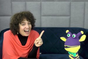 Aktorka Beata Pszeniczna z Bibliusiem