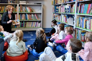 Na zdjęciu dzieci w czasie zajęć.