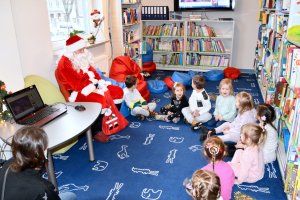 Na zdjęciu dzieci w czasie zajęć.