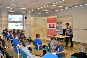 Na zdjęciu prowadząca spotkanie Anna Czerwińska-Rydel