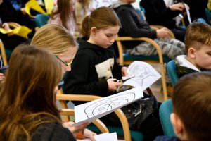 Na zdjęciu dzieci w czasie zajęć.