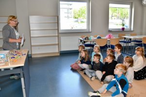 Na zdjęciu dzieci w czasie zajęć.