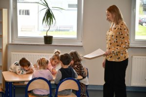 Na zdjęciu dzieci w czasie zajęć.