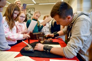 Na zdjęciu dzieci w czasie zajęć.