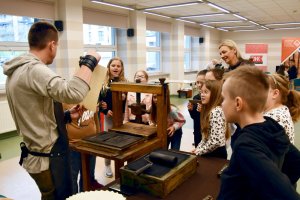 Na zdjęciu dzieci w czasie zajęć.