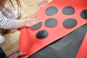 Na zdjęciu dzieci w czasie zajęć.