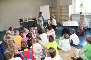 Na zdjęciu dzieci w czasie zajęć.