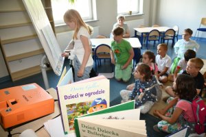 Na zdjęciu dzieci w czasie zajęć.