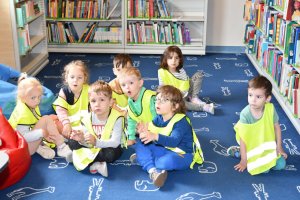 Na zdjęciu dzieci w czasie zajęć.