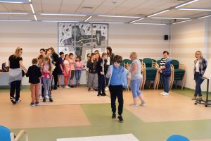 Na zdjęciu dzieci w czasie zajęć.