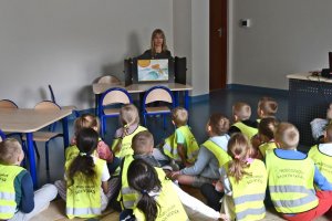 Na zdjęciu dzieci w czasie zajęć.