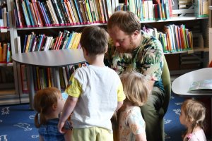 Na zdjęciu dzieci w czasie zajęć.