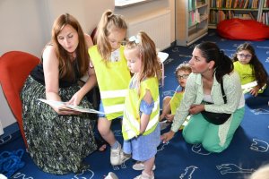 Na zdjęciu dzieci w czasie zajęć.