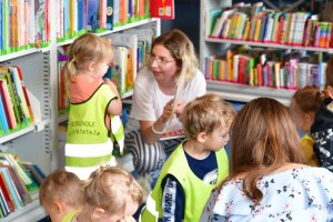 Na zdjęciu dzieci w czasie zajęć.