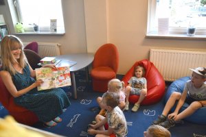 Na zdjęciu dzieci w czasie zajęć.