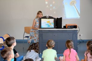 Na zdjęciu dzieci w czasie zajęć.