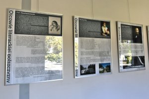 Na zdjęciu elementy wystawy.