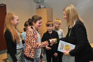 Na zdjęciu dzieci w czasie zajęć.