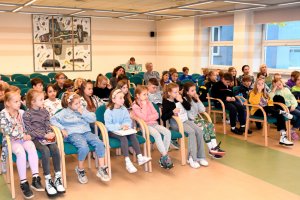 Na zdjęciu dzieci w czasie zajęć.