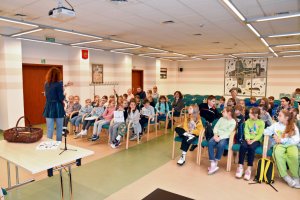 Na zdjęciu dzieci w czasie zajęć.