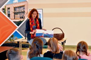 Na zdjęciu dzieci w czasie zajęć.