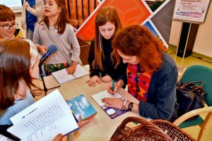 Na zdjęciu dzieci w czasie zajęć.