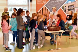 Na zdjęciu dzieci w czasie zajęć.