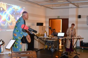 Na zdjęciu zespół Trance Ceremony