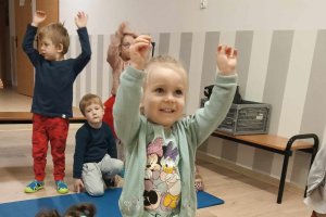 Na zdjęciu dzieci w czasie zajęć.