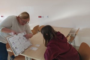 Na zdjęciu dzieci w czasie zajęć.