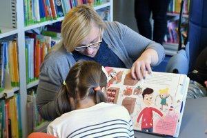 Na zdjęciu dzieci w czasie zajęć.