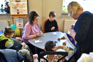 Na zdjęciu dzieci w czasie zajęć.