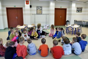 Na zdjęciu dzieci w czasie zajęć.