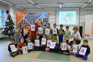 Na zdjęciu dzieci w czasie zajęć.