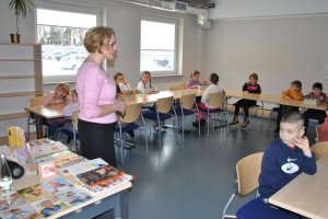 Na zdjęciu dzieci w czasie zajęć.