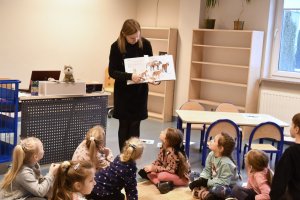 Na zdjęciu dzieci w czasie zajęć.