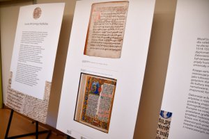 Na zdjęciu elementy wystawy.